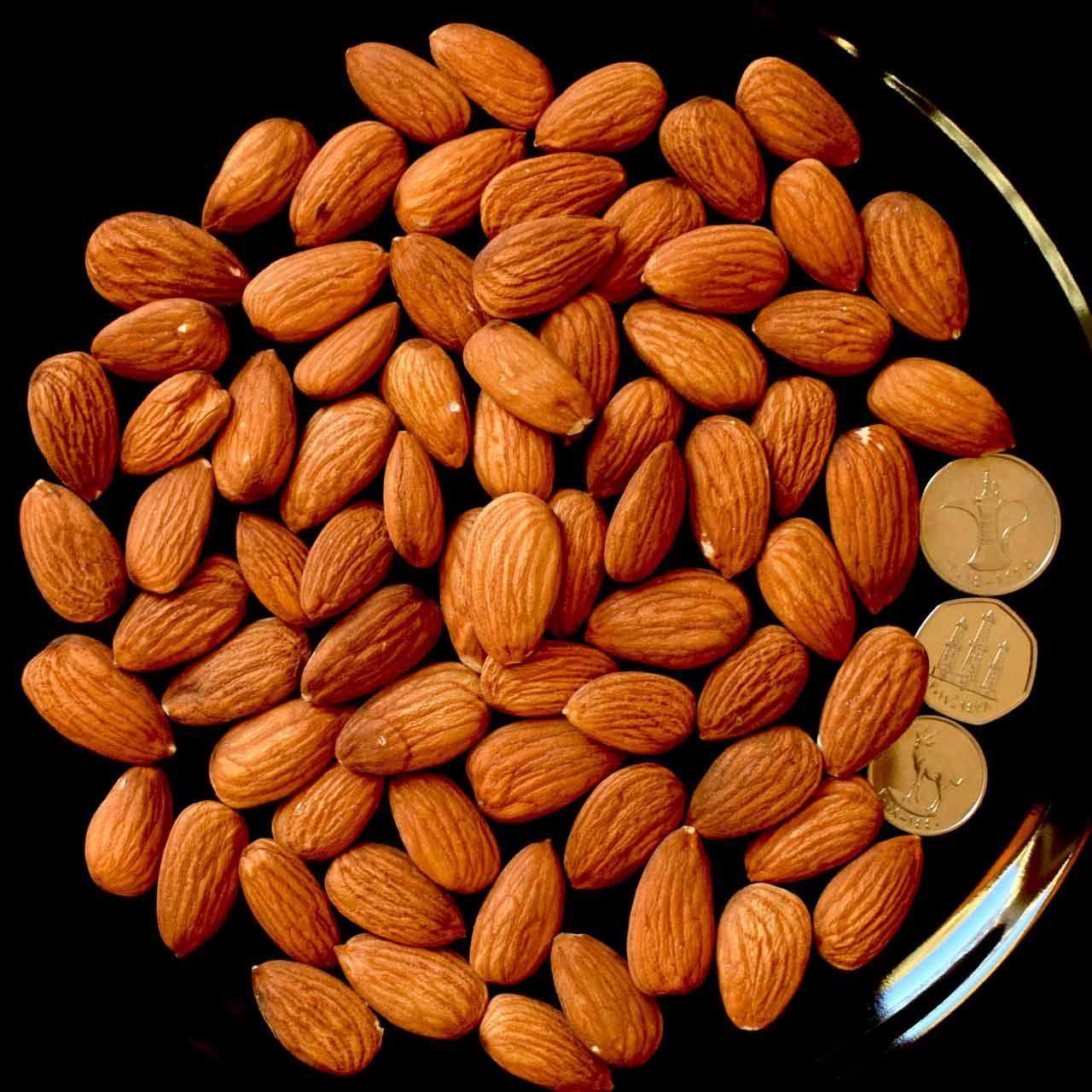 Almonds (UAE Premium)